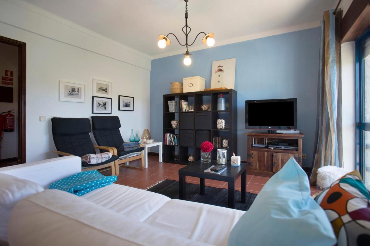 Sao Bernardino Beach House Atouguia Da Baleia Eksteriør billede