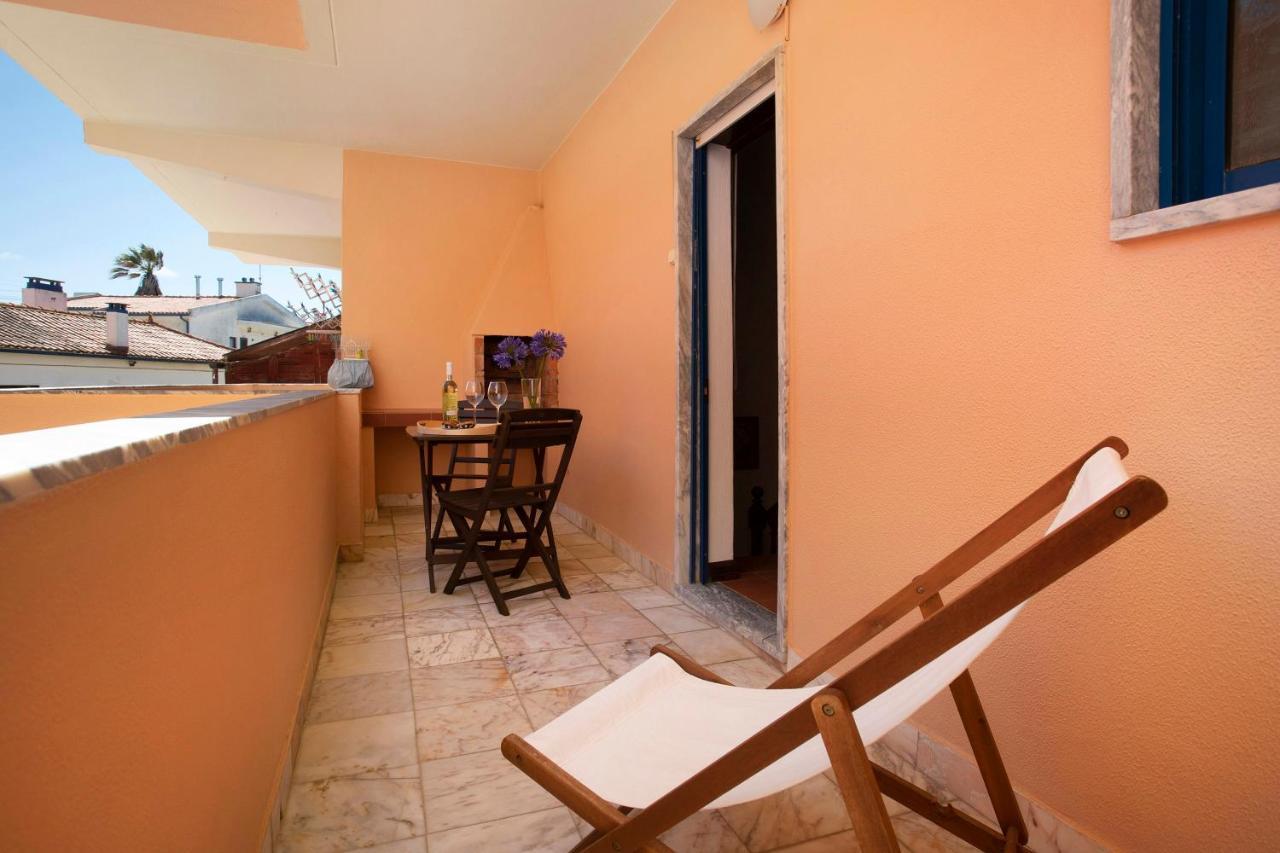 Sao Bernardino Beach House Atouguia Da Baleia Eksteriør billede